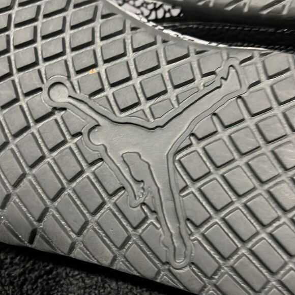 🔥🏀 Nike AIR JORDAN Hydro 3 Retro Slides Black/Cement/Red Men Sz 10 - EXCELLENT - Picture 11 of 13